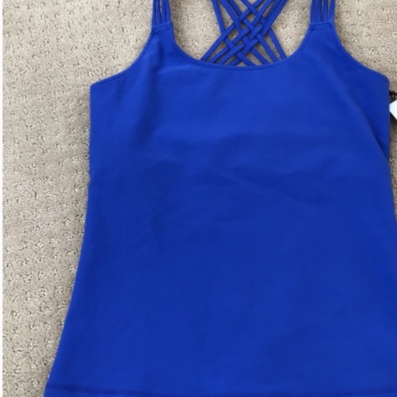 Calvin Klein Criss Cross Performance QuickDry Tank - Picture 1 of 3